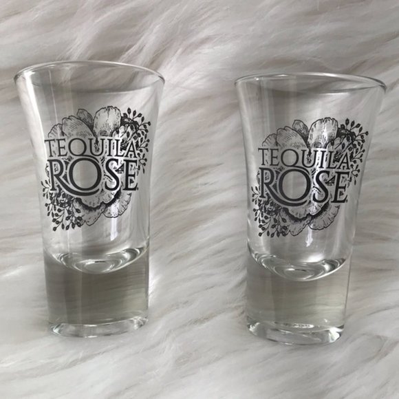 Set of 2 New TEQUILA ROSE Limited Edition Highball Shot Glasses Brand New - Picture 1 of 4